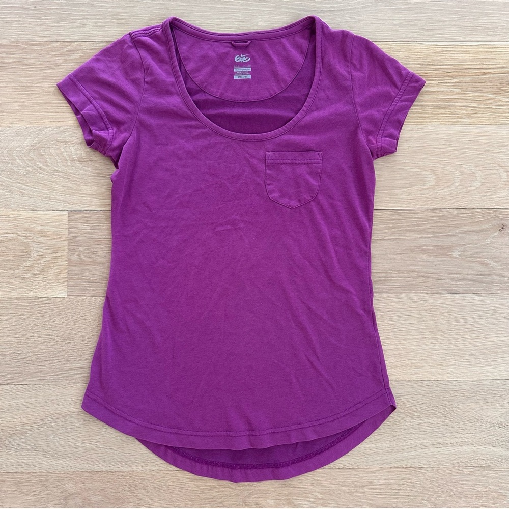 NIKE - WOMENS DRY FIT ATHLETIC TOP - SIZE SMALL